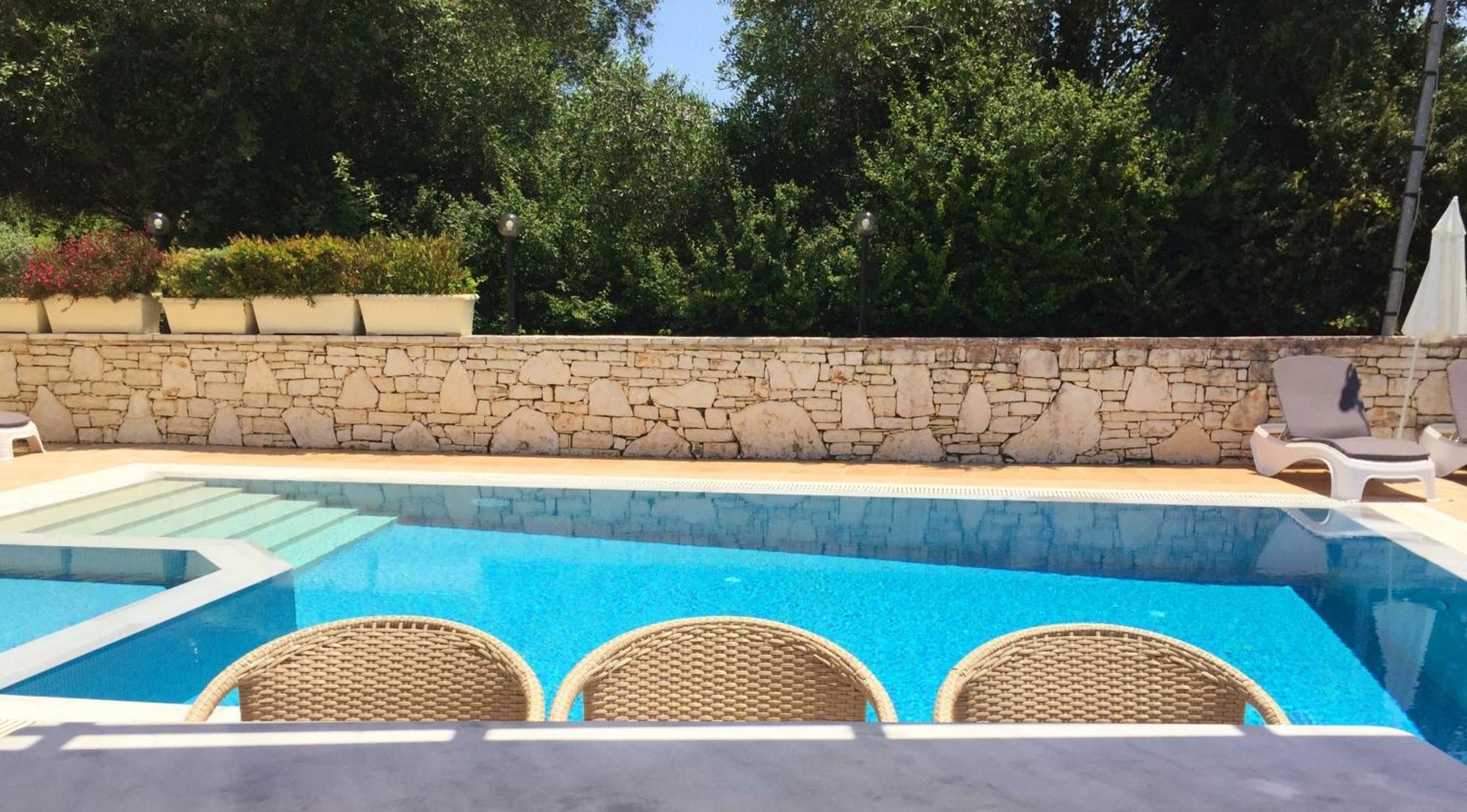 Villa Petrino - Central Flat Location Within Kassiopi. Sleeps 8 מראה חיצוני תמונה